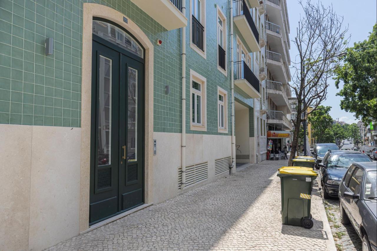 Radiant Apartment In City Center By Lovelystay Lisbon Exterior photo